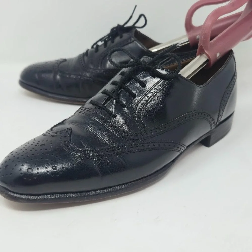 Bally of Switzerland Men's Wingtip Oxfords Size 7 D Black Leather Brogue Vintage